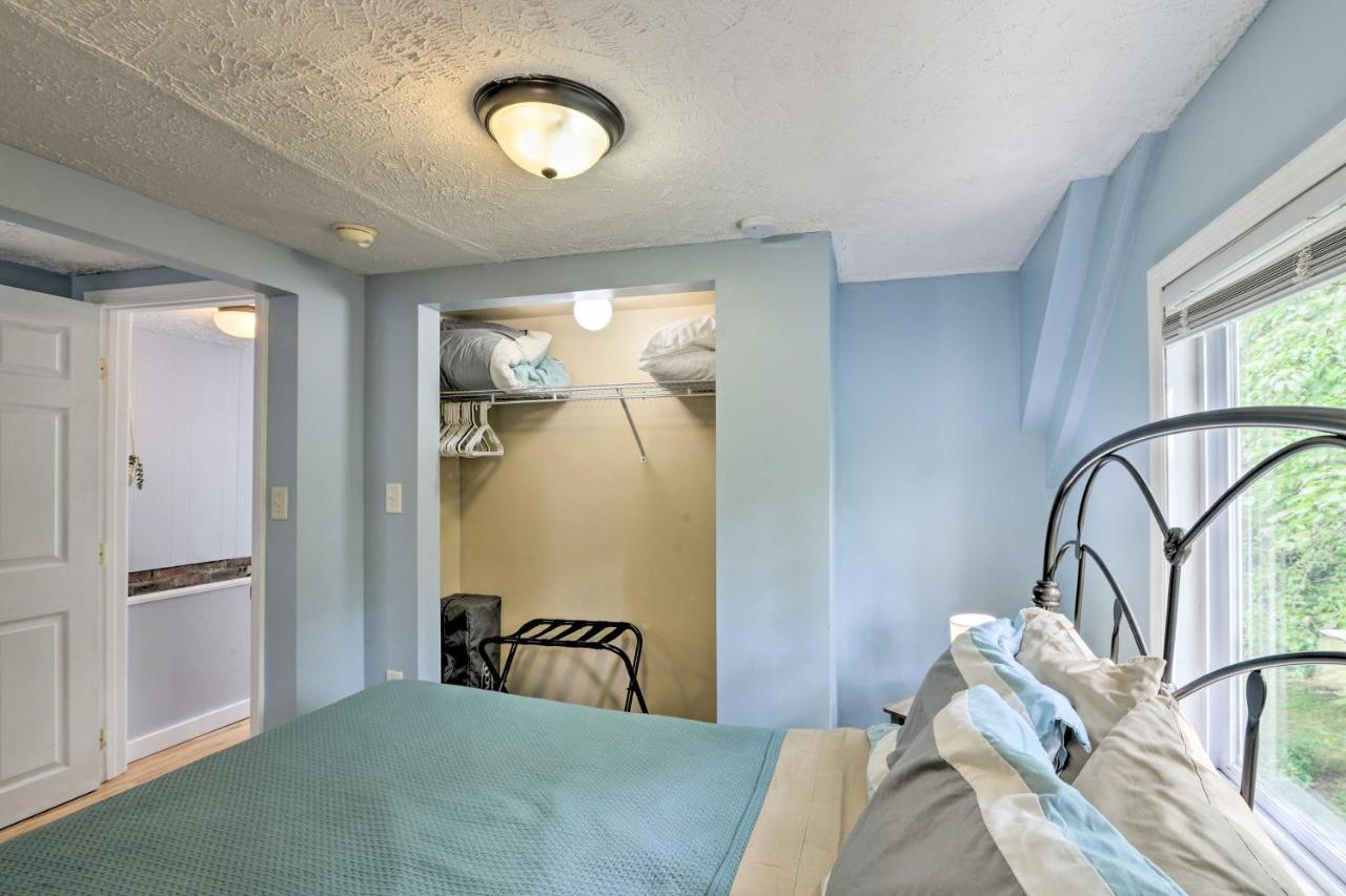 Enchanting Family House With Balcony Less Than 3 Mi To Wvu! Morgantown Dış mekan fotoğraf